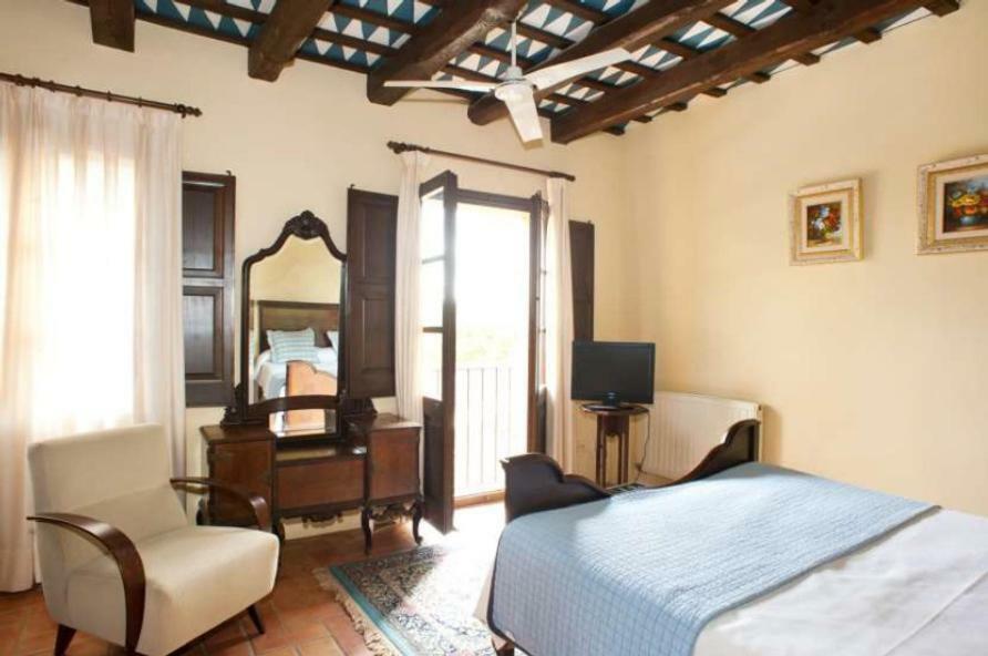 La Riera 3*
