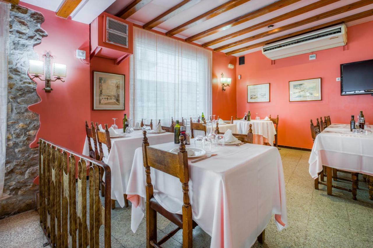 Pensión Restaurante El Roser