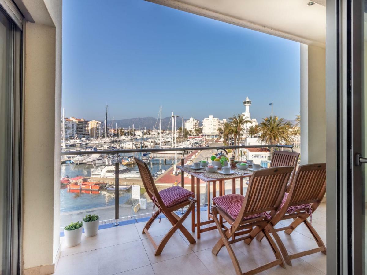 Apartment Del Port-1 By Interhome Apartment