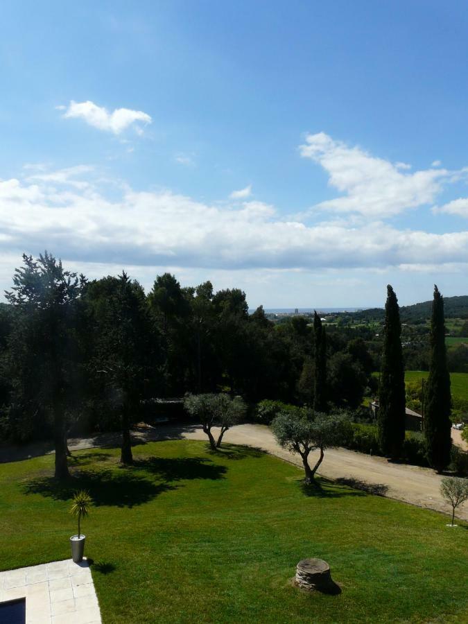 Pensión Cala Castell Suites *