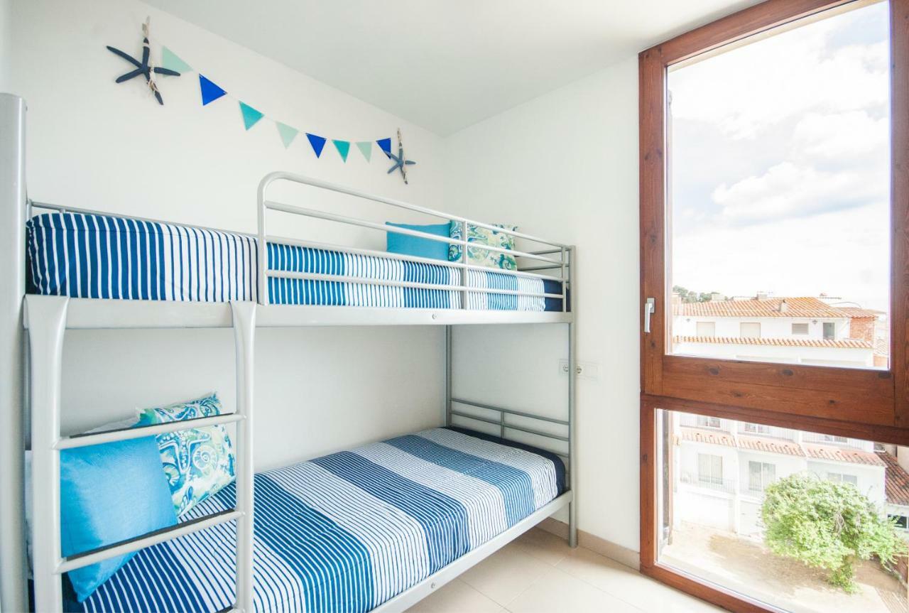 Apartment Lets Holidays Estrella Pelegri 2 *
