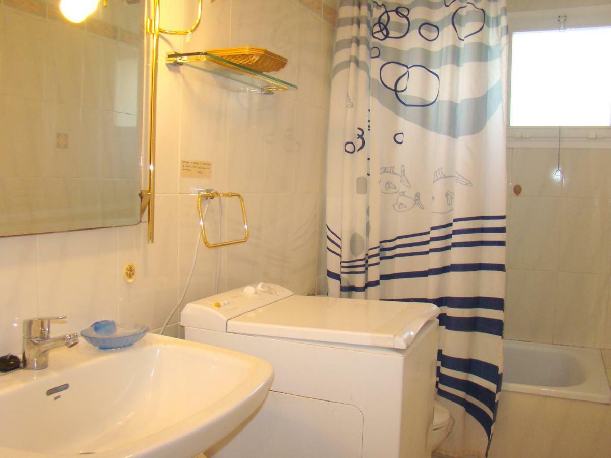 Els Pins B23 Apartamento