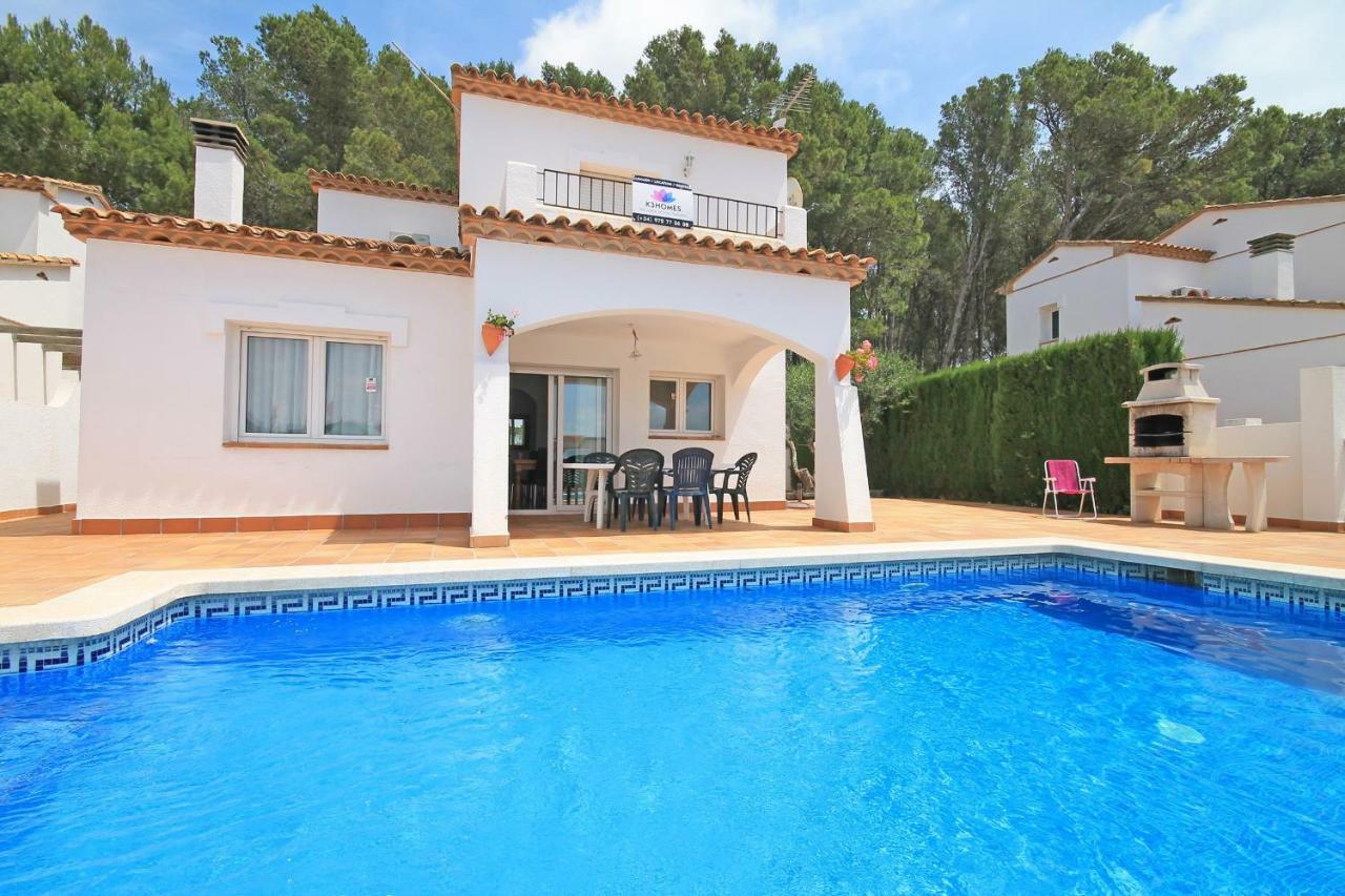 Olivia L' Escala