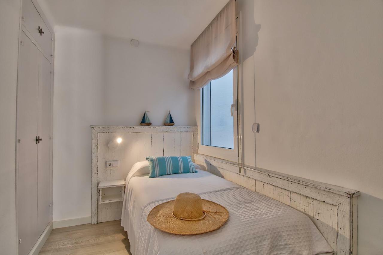 Apartment Centre, Totally Refurbished *