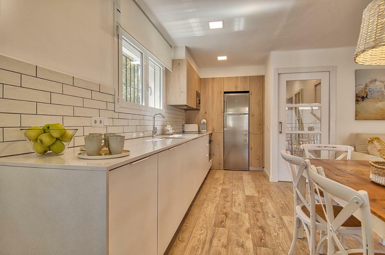 Centre, Totally Refurbished Apartment *