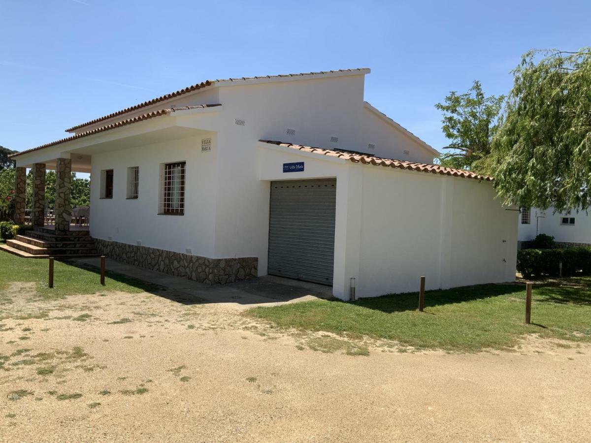 Maria, Terrace & Pool Holiday home