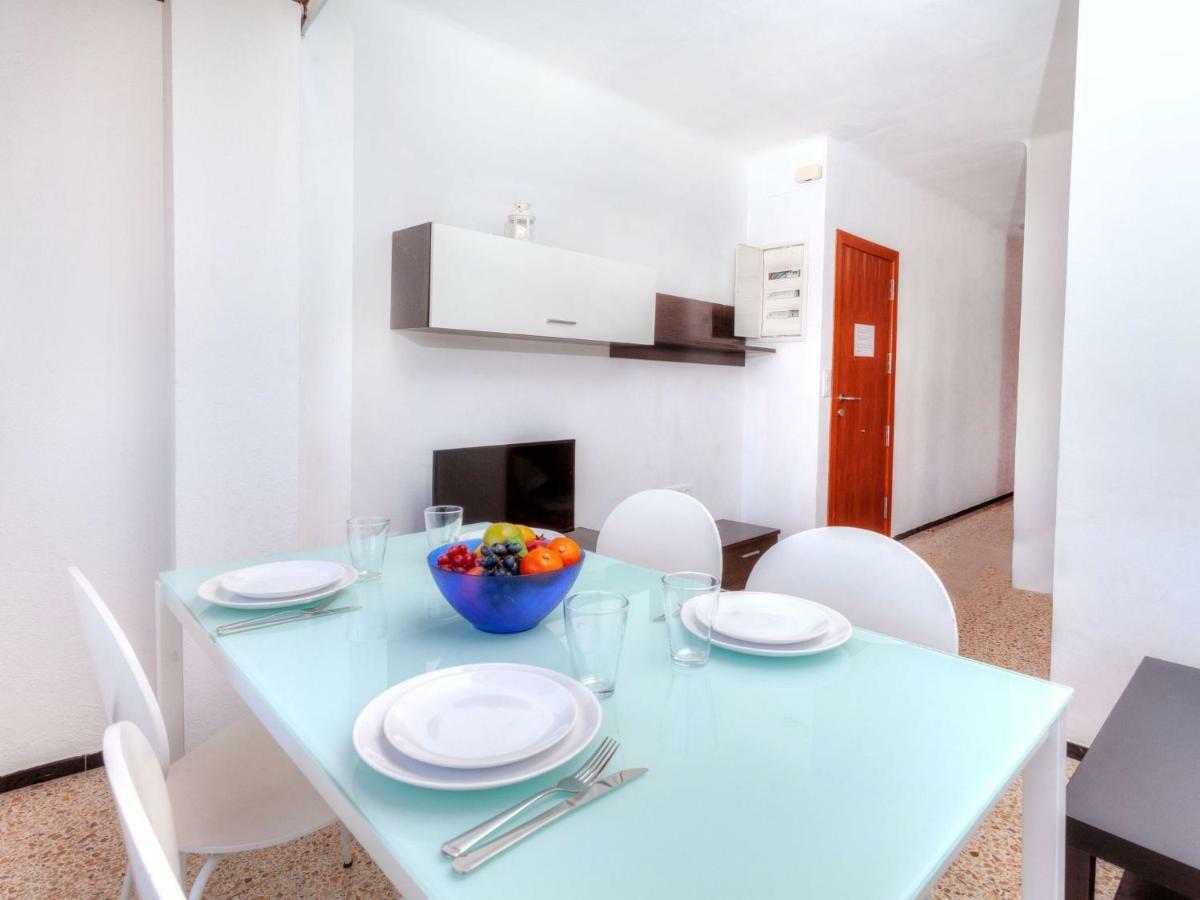Apartment Blue Ocean-1 Apartamento Llançà