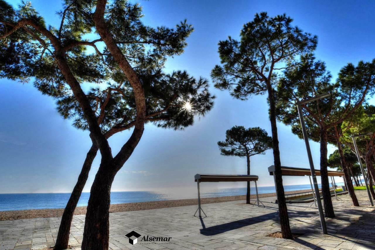 Apartamento Catalunya Per 4 Persones En Edifici Del Passeig Maritim Amb Vistes Sobre La Vall D'aro *