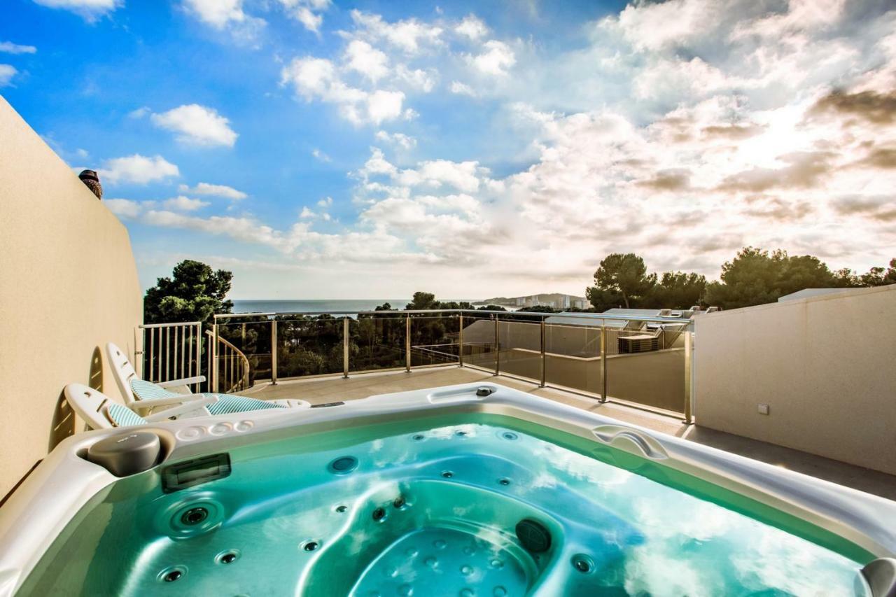 Calma Holiday Villas Villa