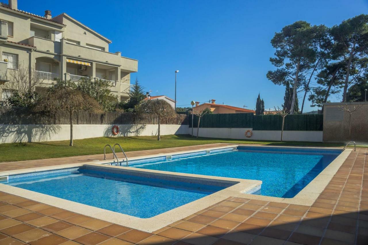 Costabravaforrent Balco 2