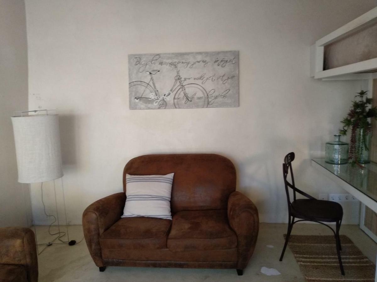 Peaceful Loft.begur Center. Garden, Parking -b11/1 Apartment Begur