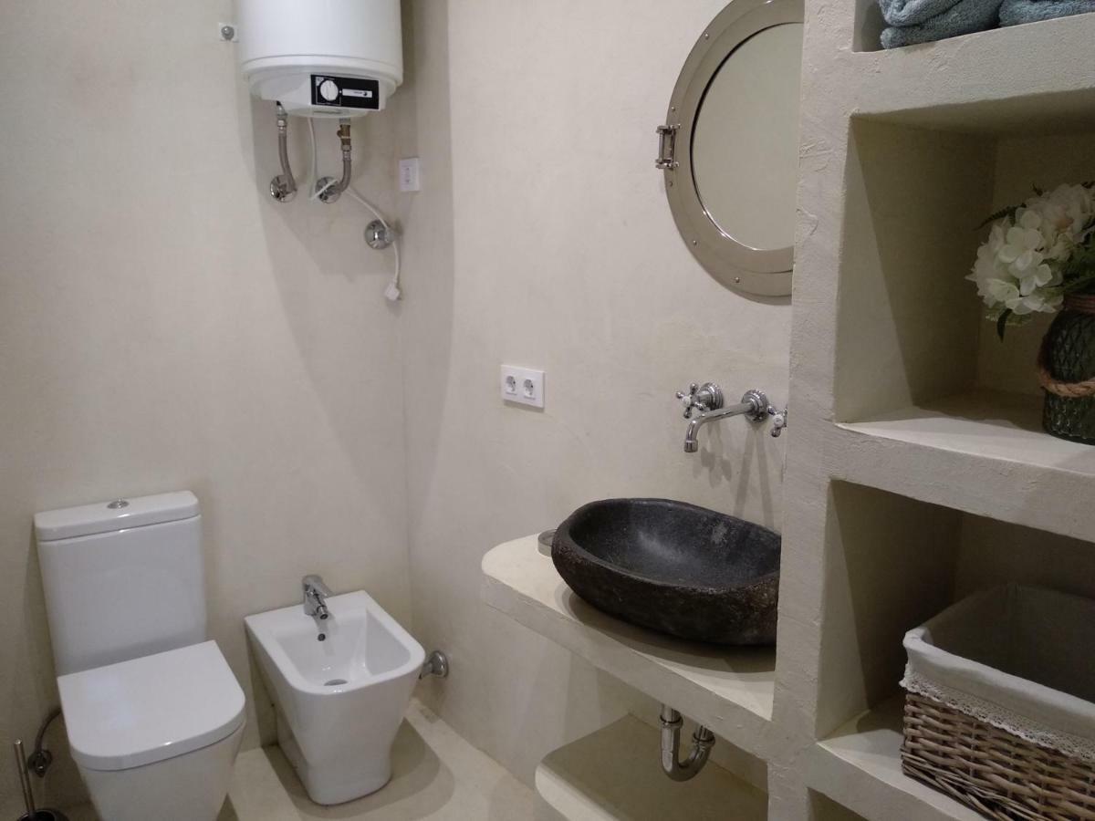 Peaceful Loft.begur Center. Garden, Parking -b11/1 Apartamento