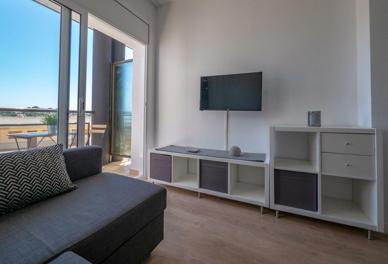 Apartment Ar Melrose Place Lloret de Mar