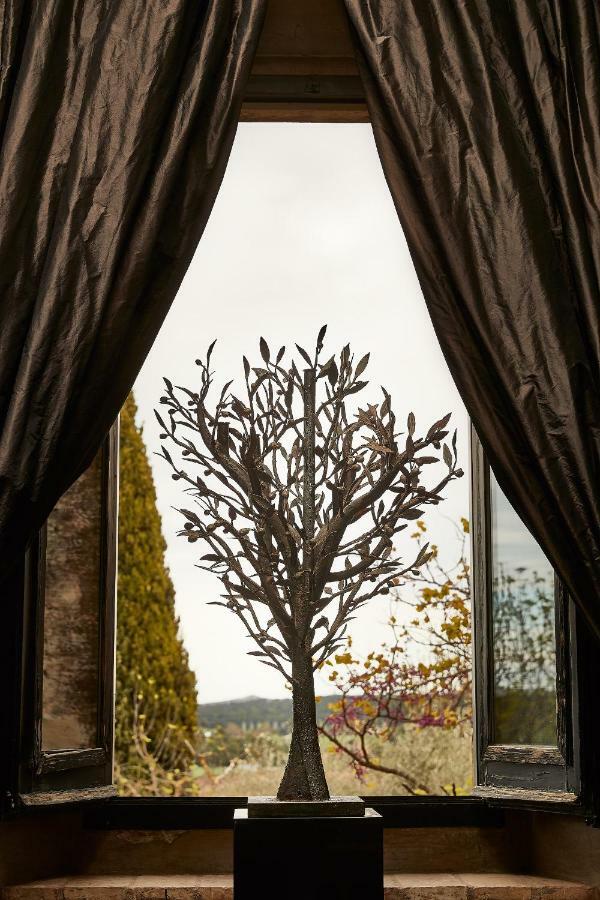 Castell D'emporda Hotel
