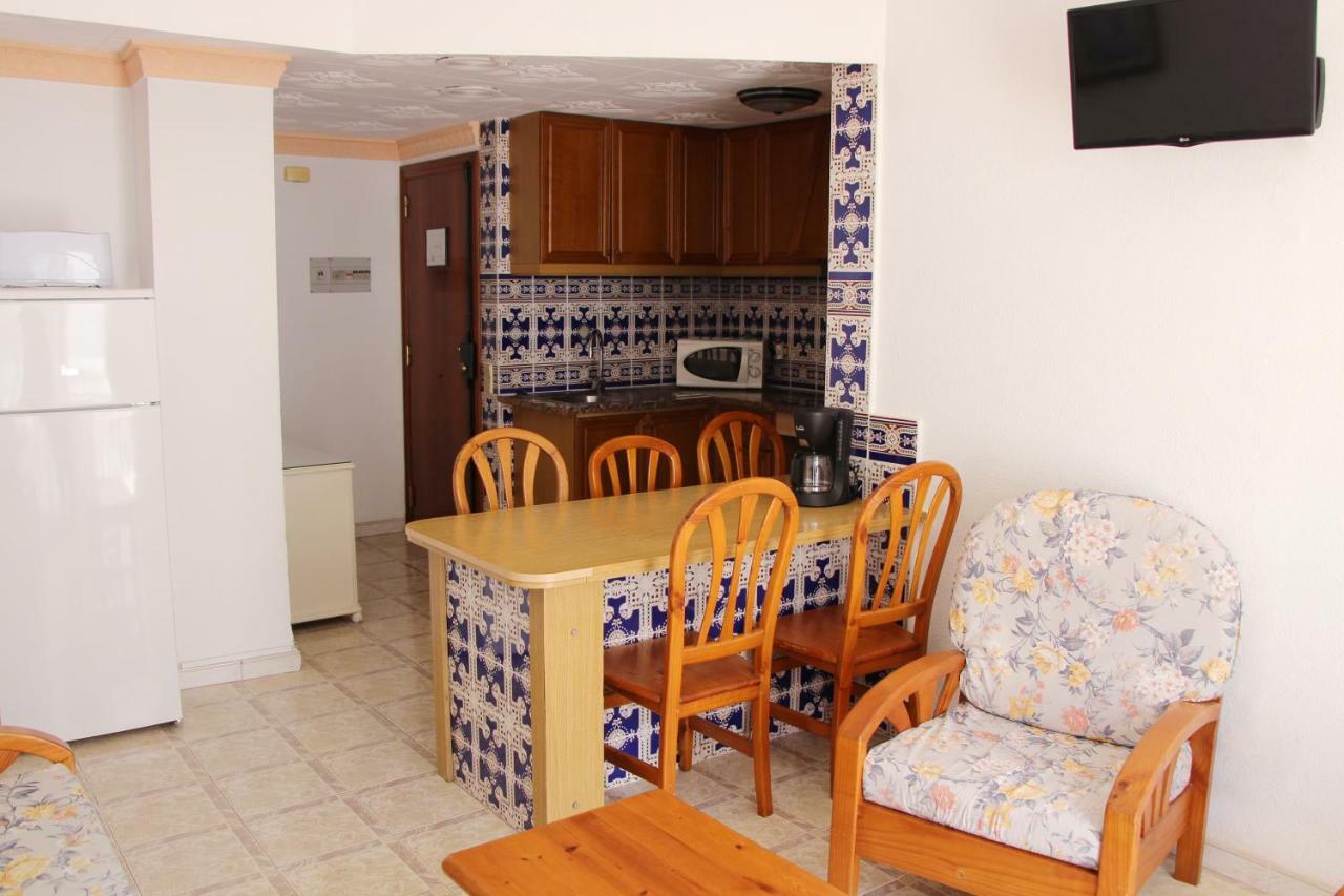 Apartment Americas - *