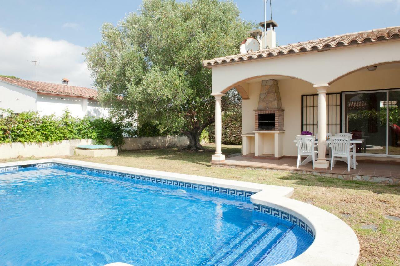 Lluna Villa L' Escala
