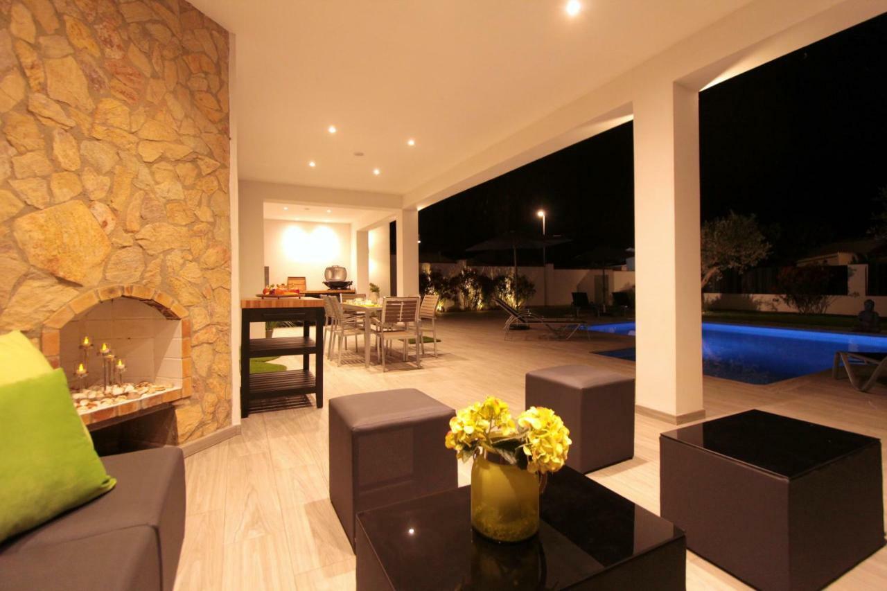 Villa Leon Inmo Carmanso 68 - 12262 Ampuriabrava