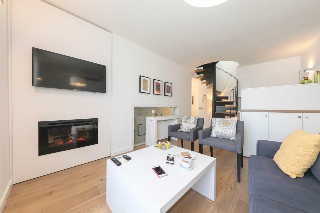Bravissimo Portal Nou Apartment *