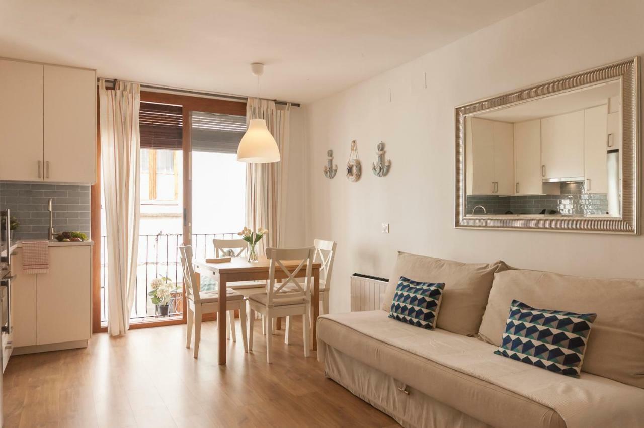 Holiday home Lets Holidays Centric House With Parking