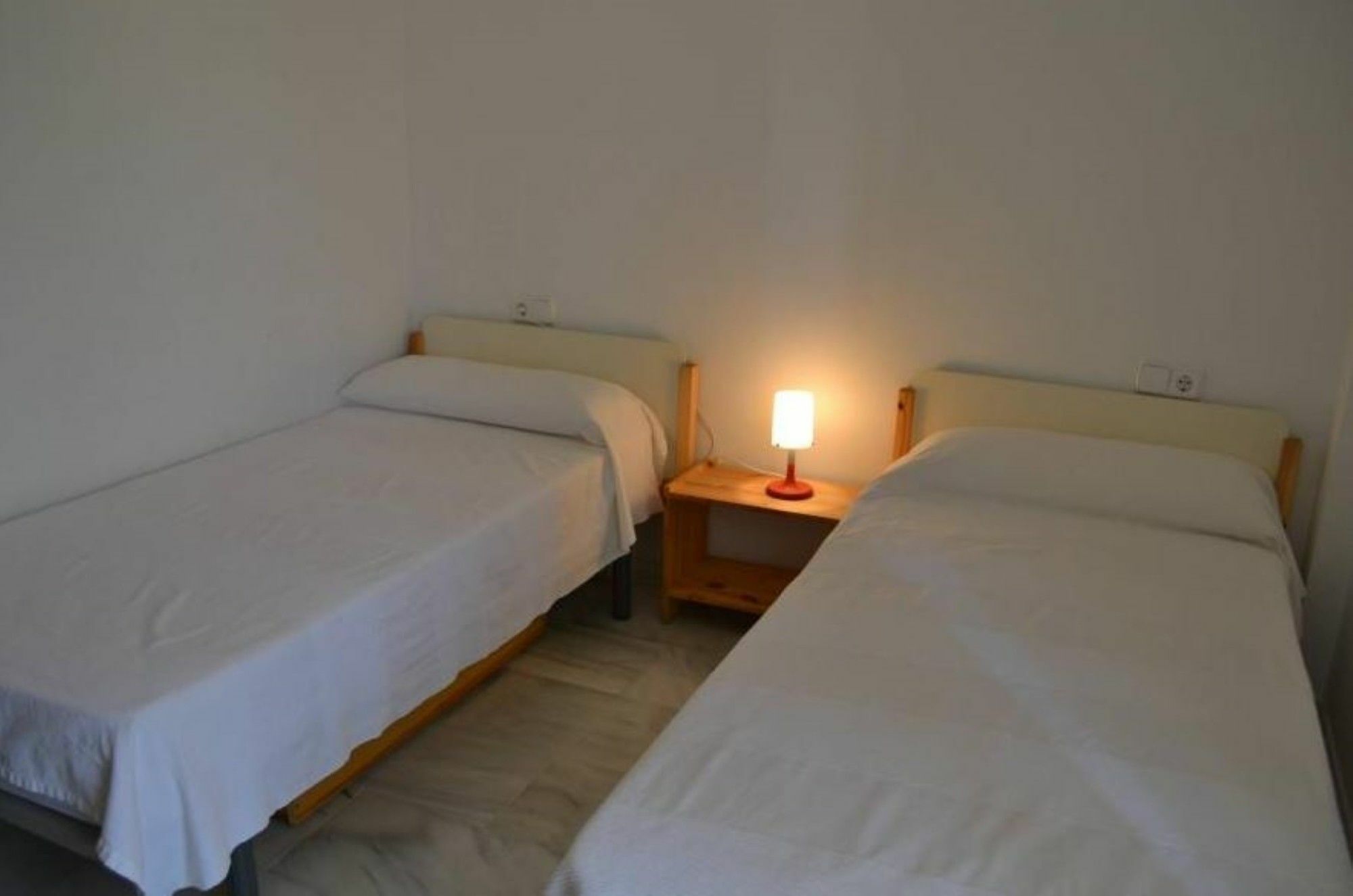 In Llanca, Gerona 103515 By Mo Apartamento *