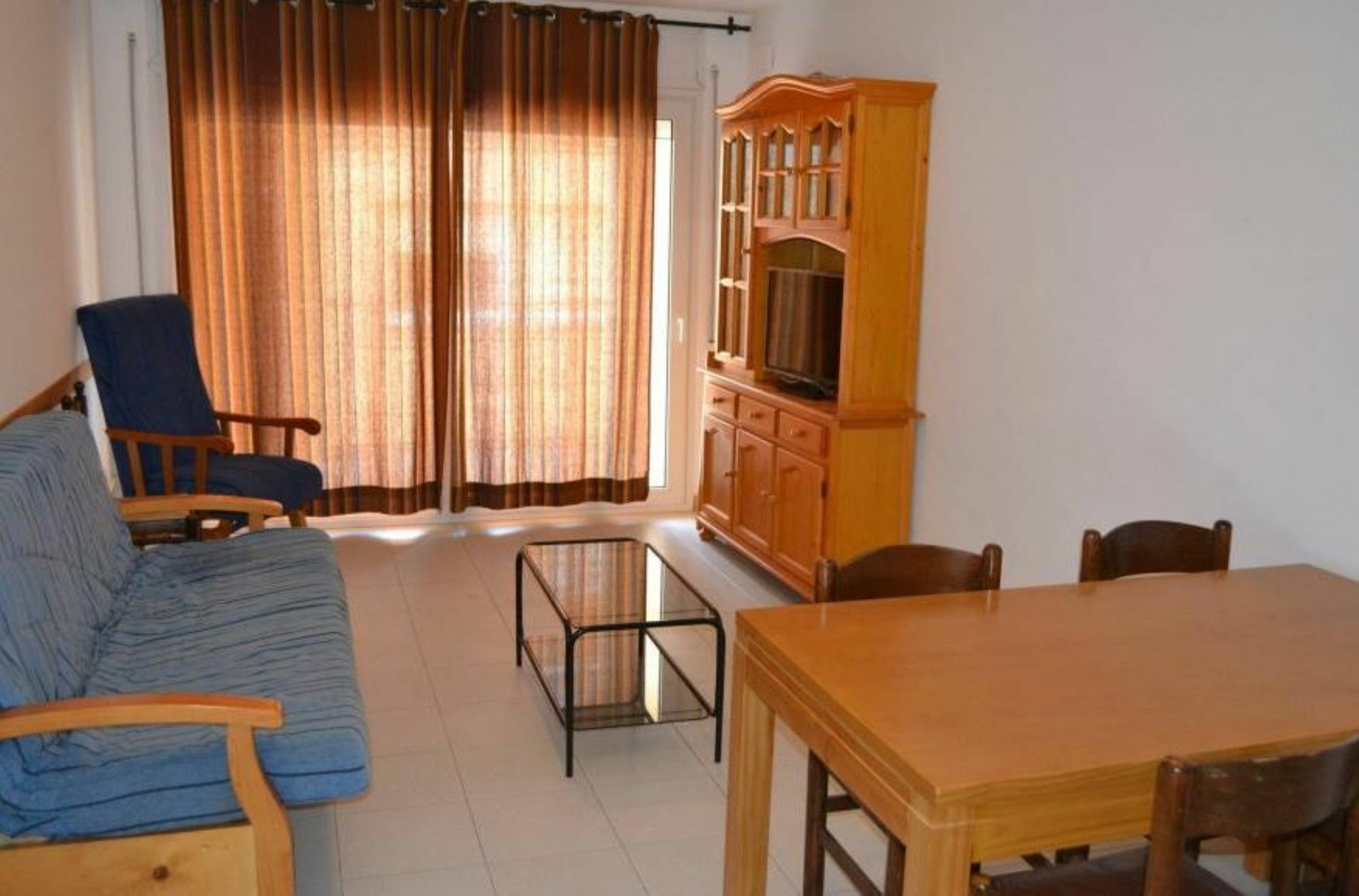 In Llanca, Gerona 103488 By Mo Apartamento