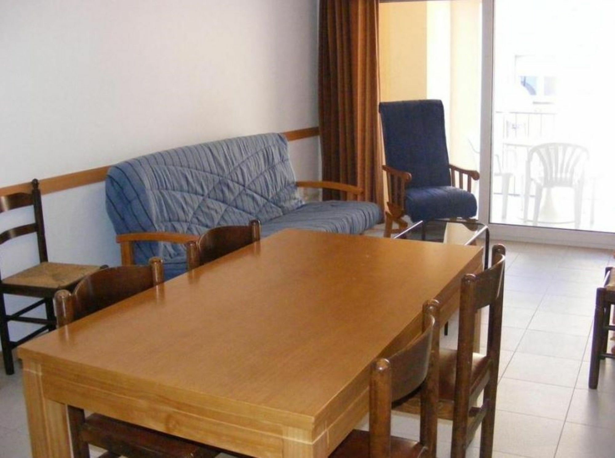 In Llanca, Gerona 103488 By Mo Apartamento *