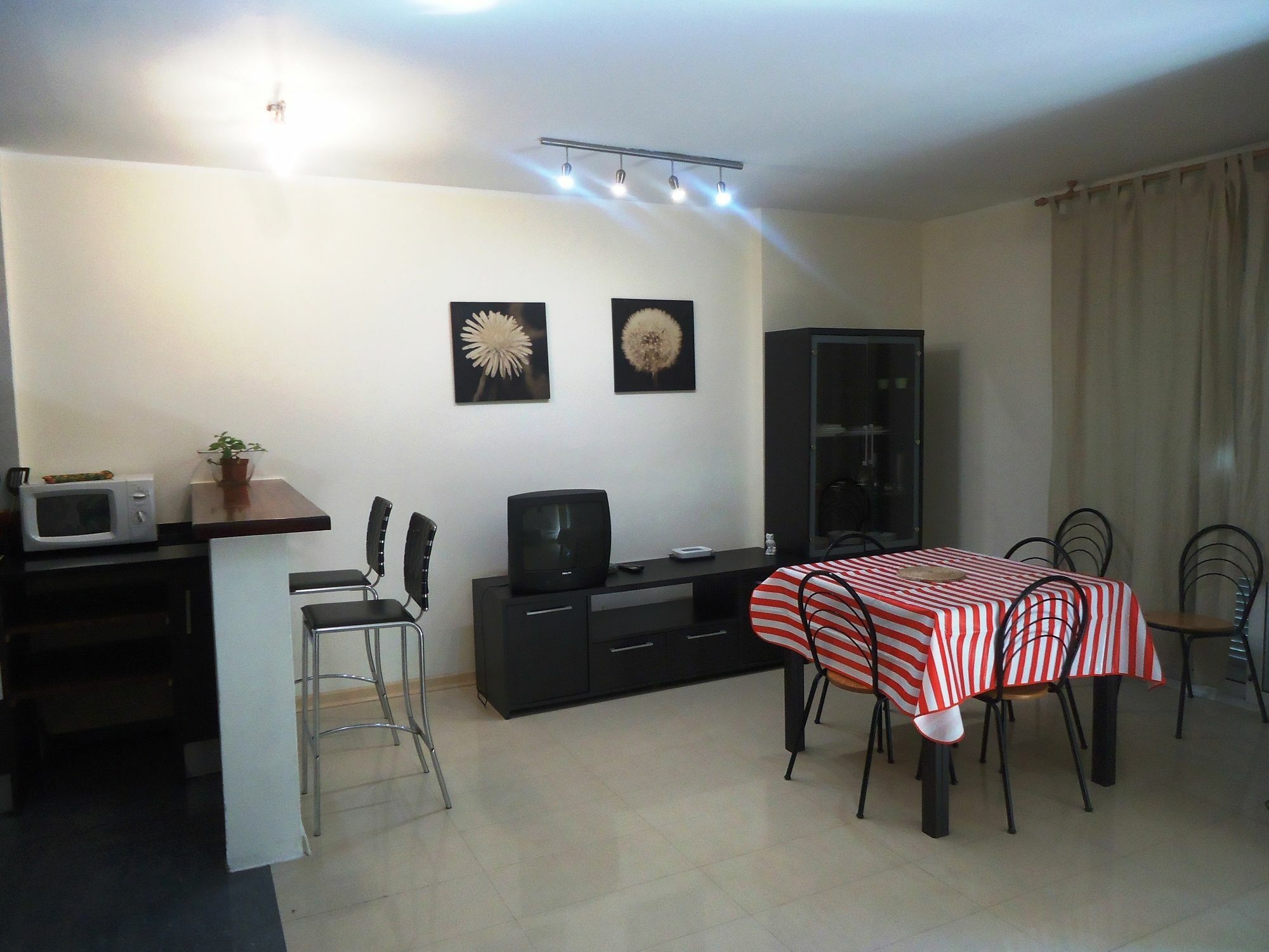 Oliveras Apartment *