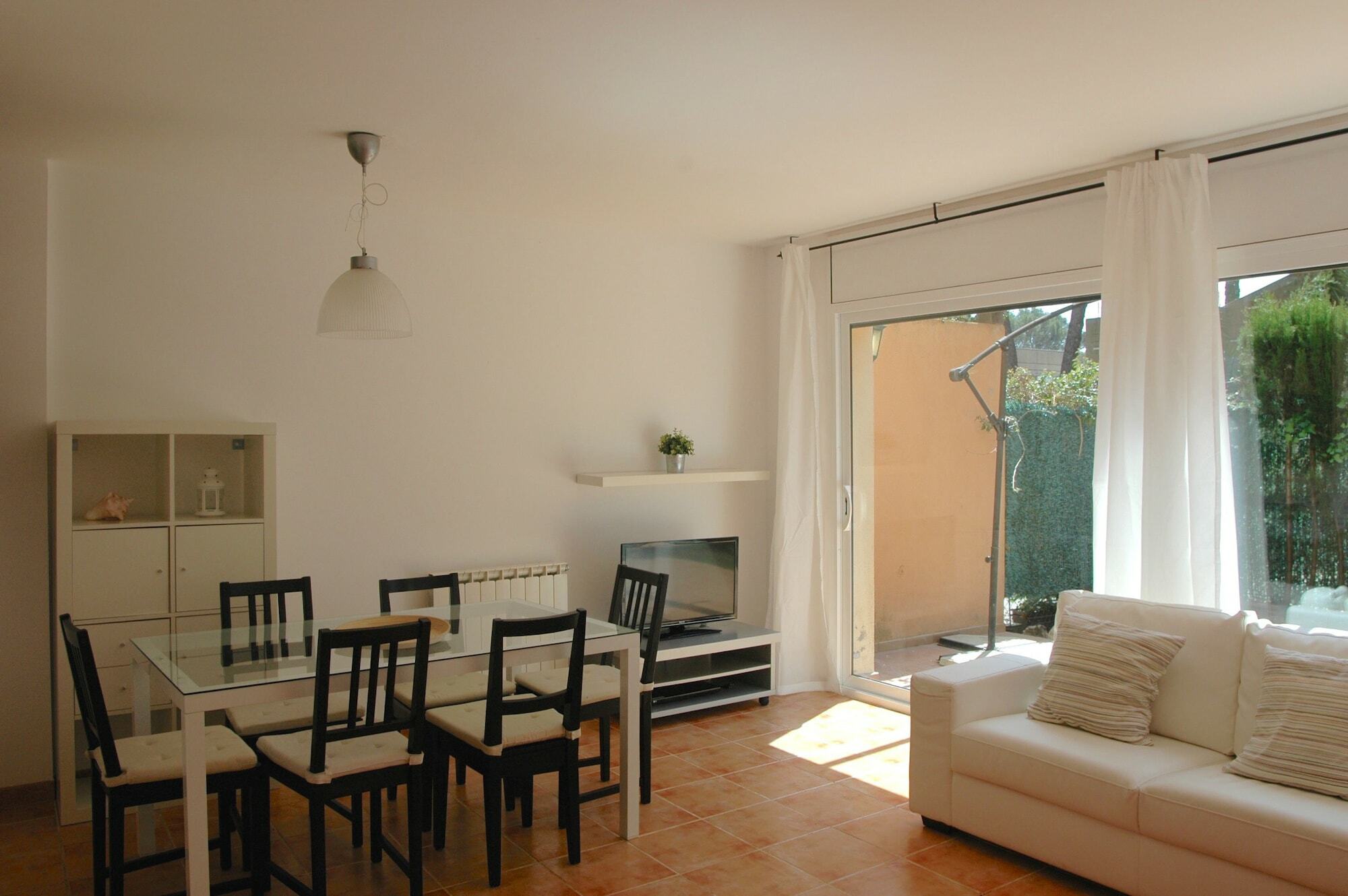 Hauzify I Casa Les Penyes Holiday home Sant Feliu de Guixols
