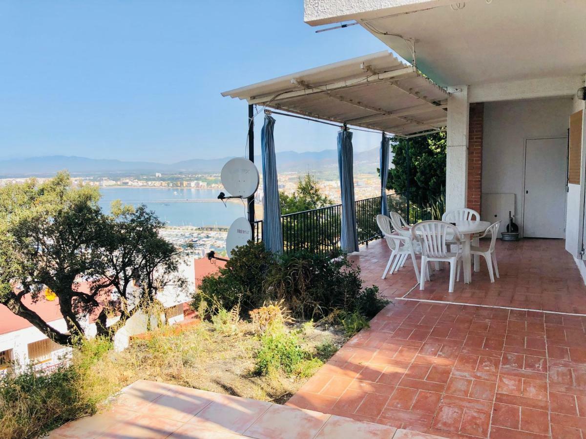 Puig Rom 68 Bajo Apartment *