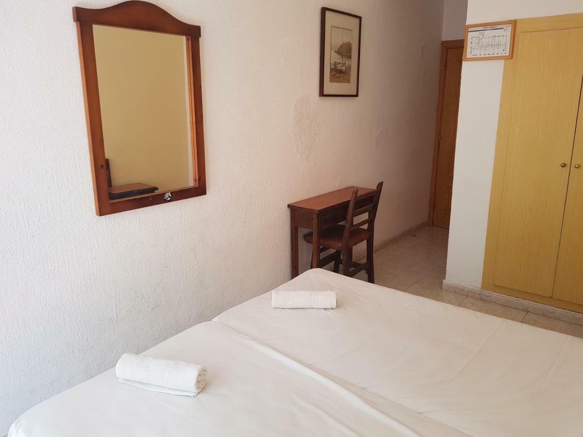 Castella Aparthotel *