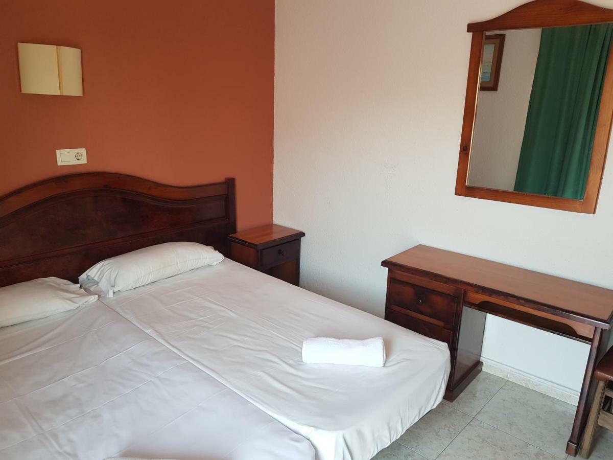 Aparthotel Castella