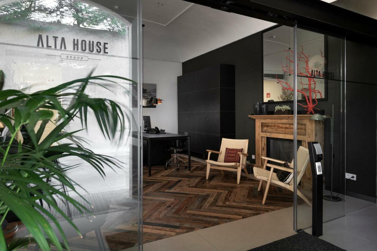 Alta House 3* Begur