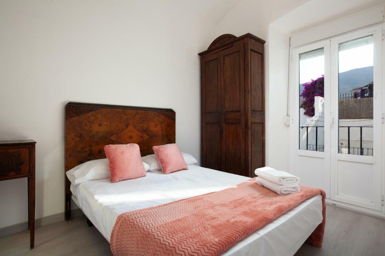Akira Flats Llane Apartment Cadaques