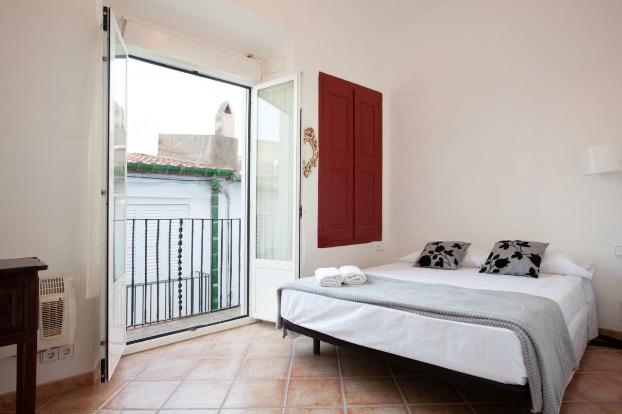 Akira Flats Llane Apartment Cadaques