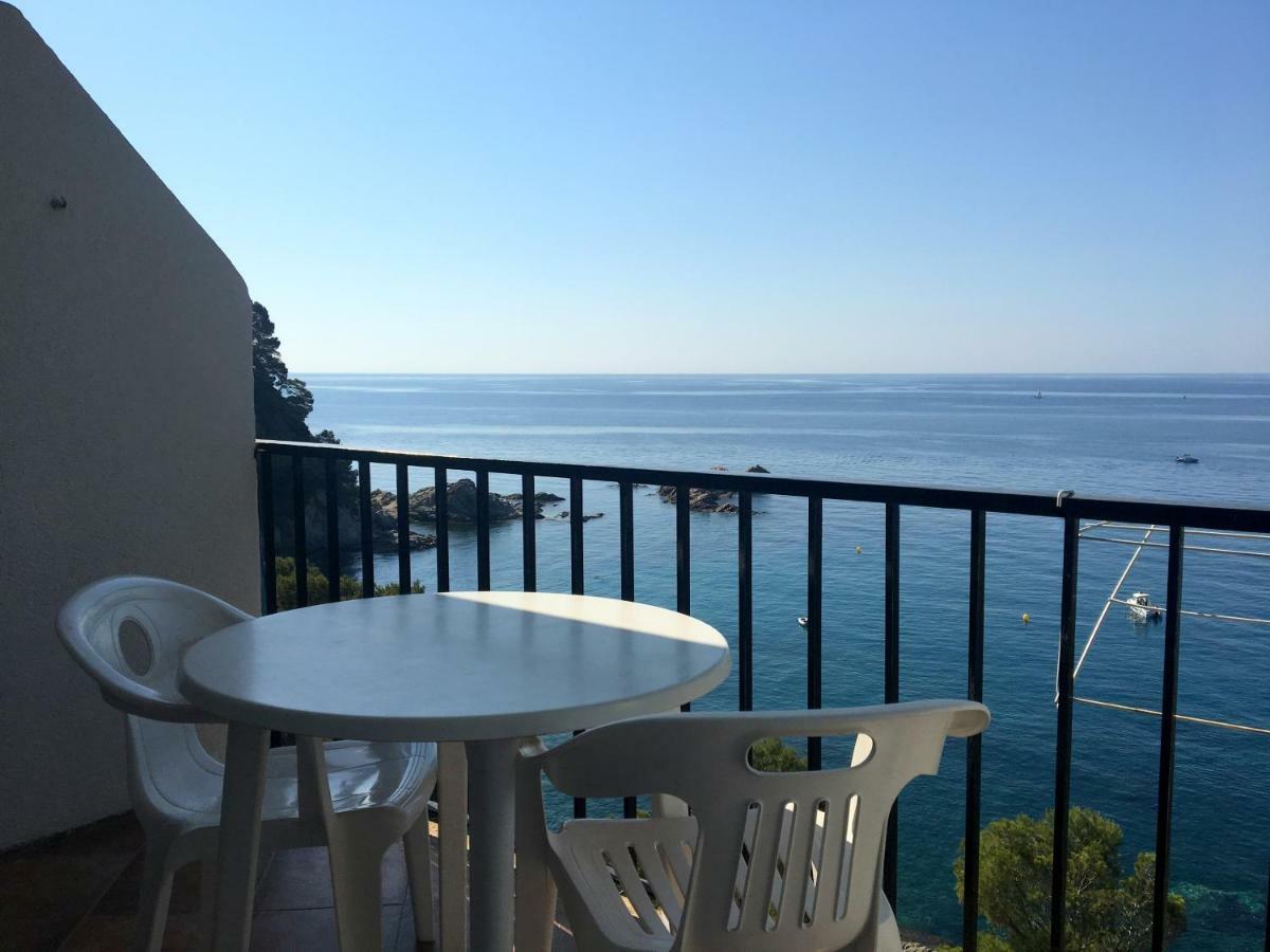 Face A La Mer - Cala Llevado