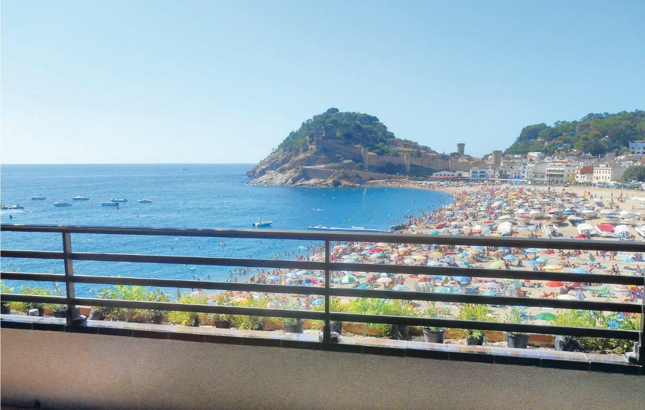 3 Bedroom Gorgeous Apartment In Tossa De Mar *