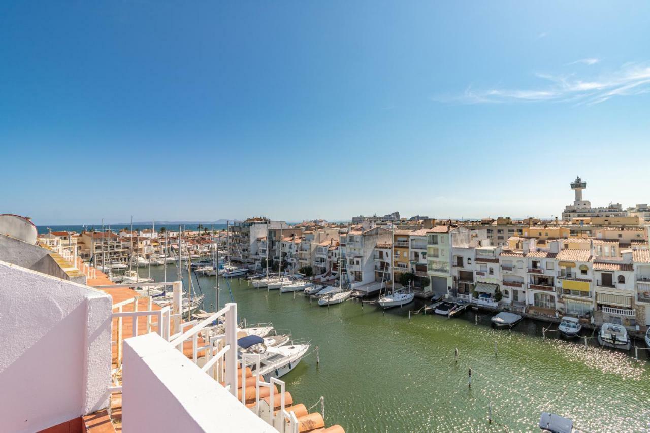 Holidays Port Ducal 3 Jacuzzi Apartamento Ampuriabrava
