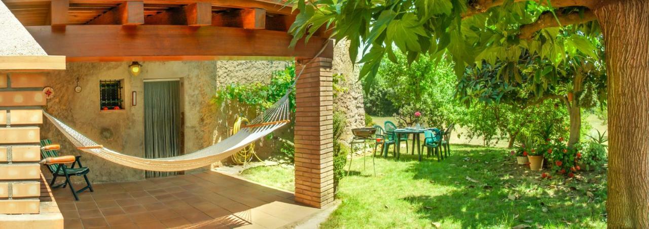 Cal Xaiet Country house Llampaies