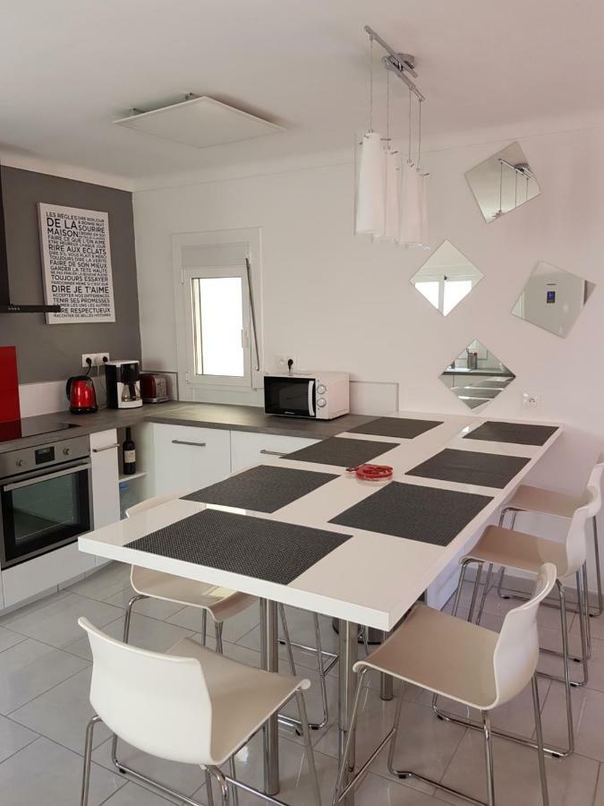 Penthouse Llancia Apartment Llanca