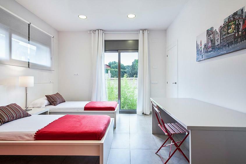 Villa Garriguella Holiday home *