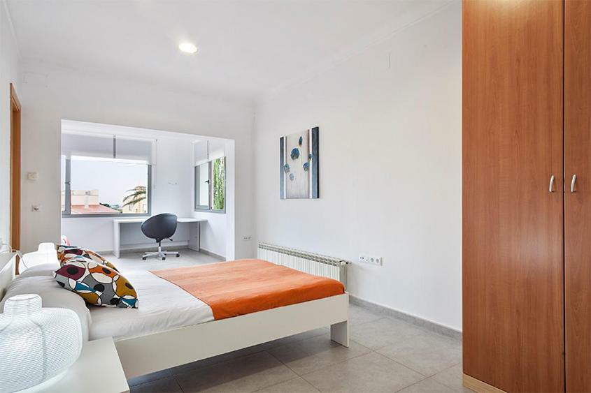 Villa Garriguella Holiday home