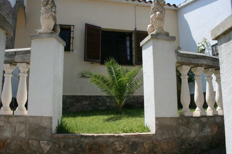 Villa Casa Clemente - Private Grounds - Large Pool *