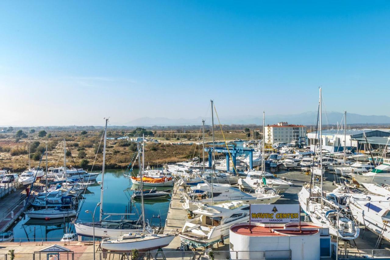 Holidays Penthouse Vues Panoramiques Sur Le Port Naval,un Sejour Elegant Assure 