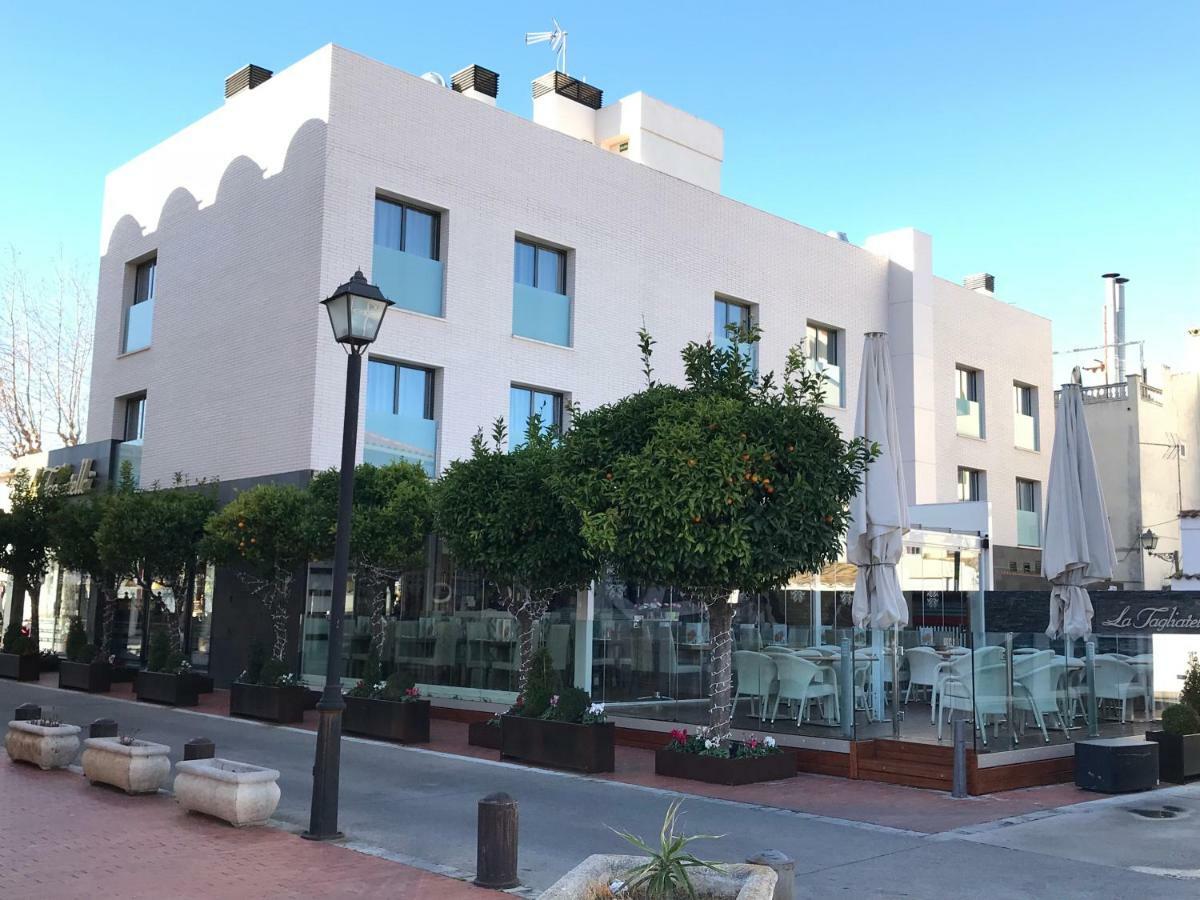 Edifici Violetta Apartamento
