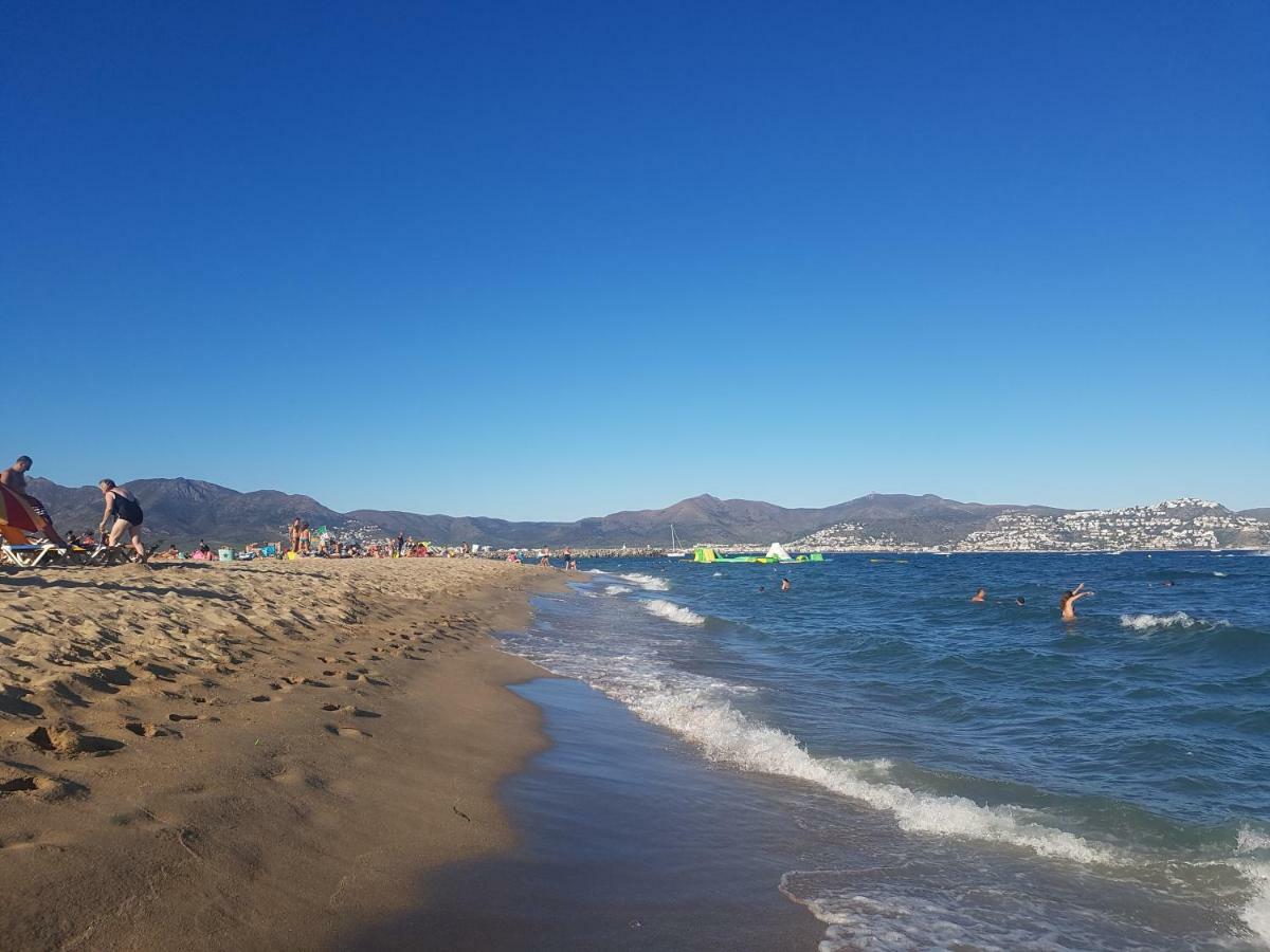 Costa Brava Rosas