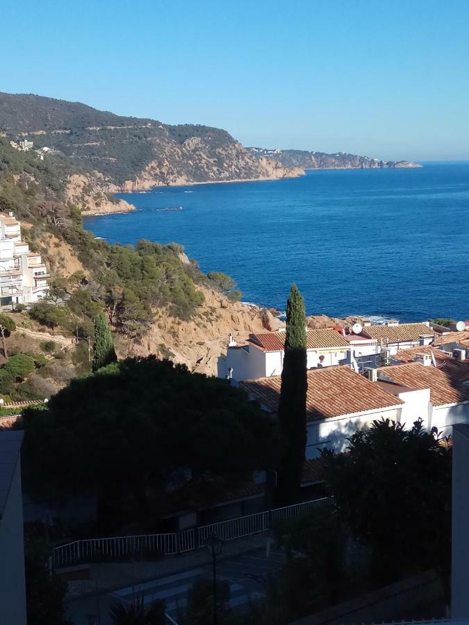 Cala Salions, Chalana I Girona