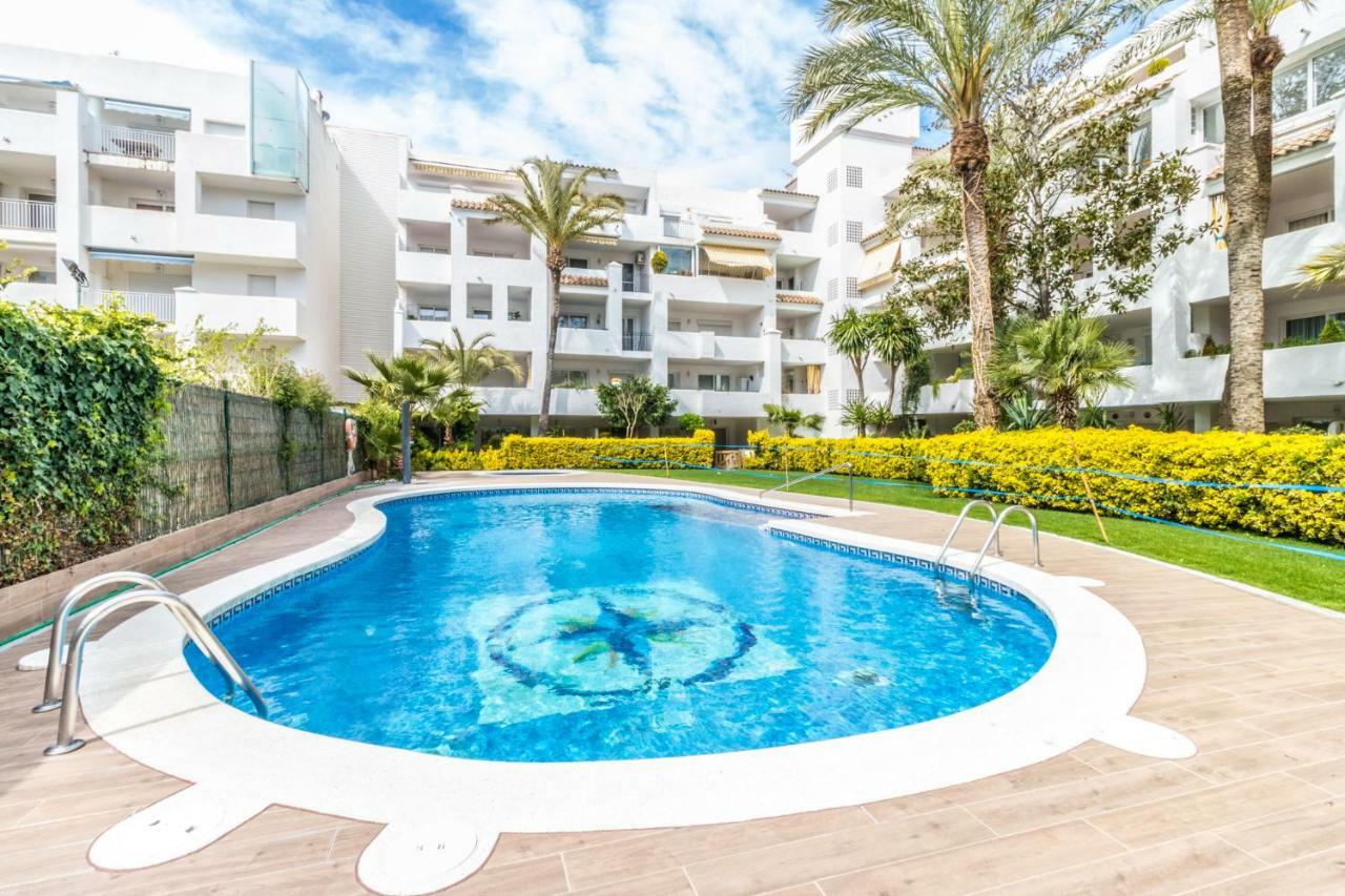 Apartamento Holidays Royal Marine *