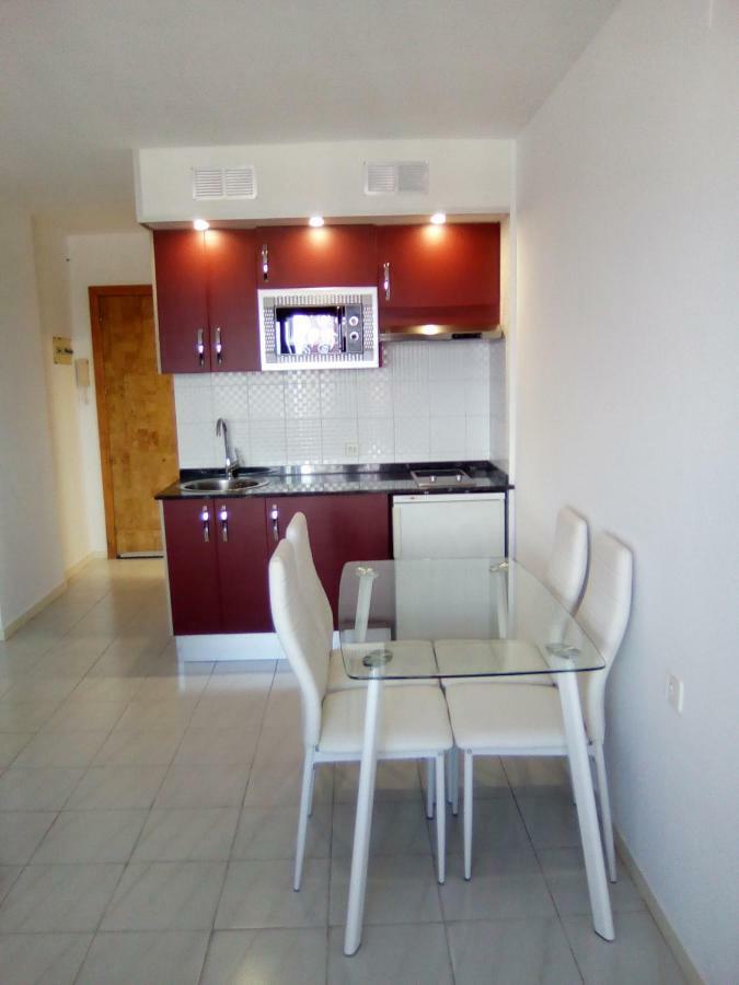 Pep's Passeig Maritim Apartment