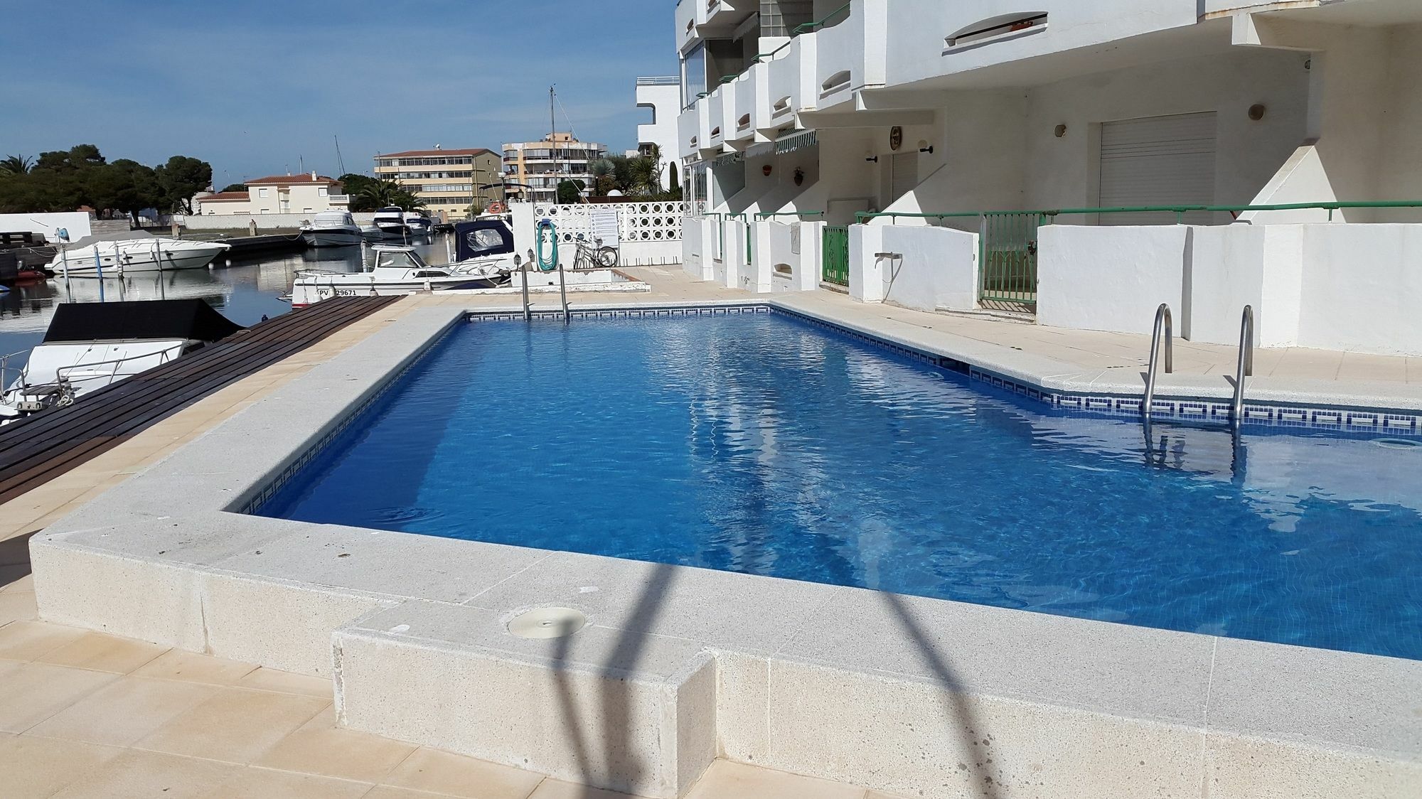 Apartamento Dreamy Costa Brava With Pool, Balcony And Stunning View Of T *