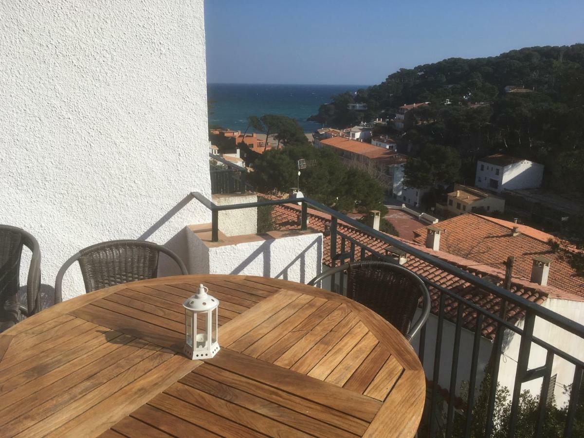 Sol Naixent Sa Riera Apartamento